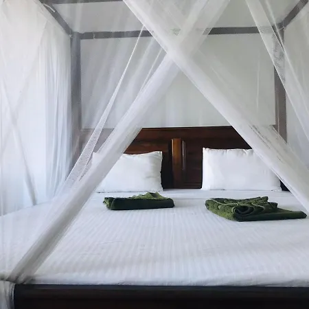Surf Home Stay Hiriketiya Dikwella Exterior foto