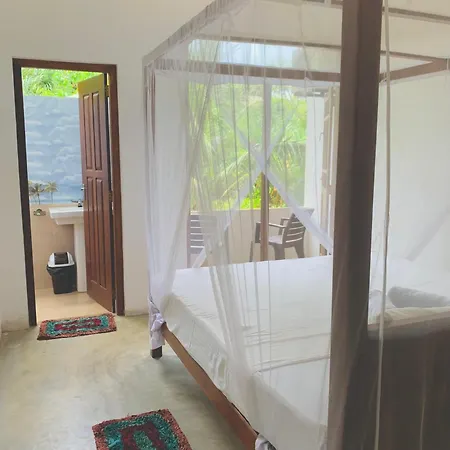 Surf Home Stay Hiriketiya Dikwella Exterior foto