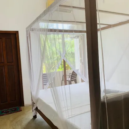 Surf Home Stay Hiriketiya Dikwella Exterior foto