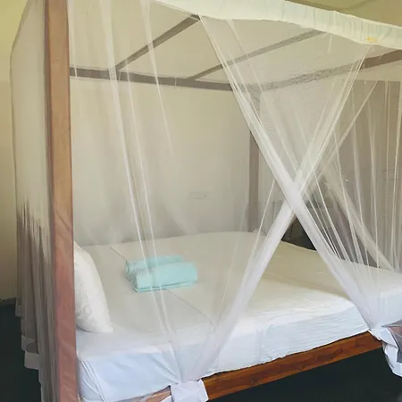 Surf Home Stay Hiriketiya Dikwella Exterior foto