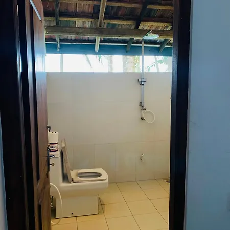 Surf Home Stay Hiriketiya Dikwella Exterior foto